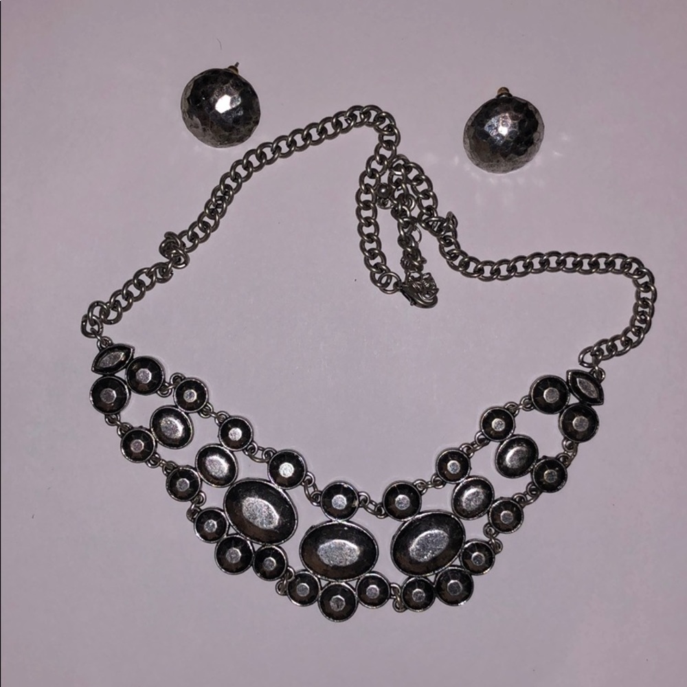 Jewelry: Hammered Necklace & Earring Set